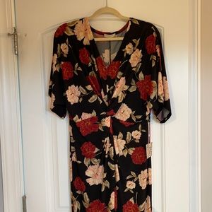 Maxi dress. Front slit. Stretchy, never worn.